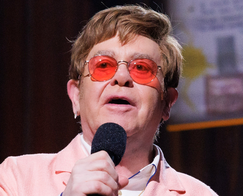 Элтон Джон рассказал, что потерял зрение | Элтон Джон объявил поклонникам о потере зрения Элтон Джон рассказал, что потерял зрение | Элтон Джон объявил поклонникам о потере зрения