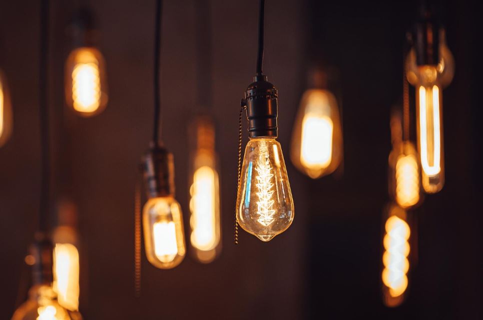 В Первоуральске произошло аварийное отключение электричества | В 36 домах Первоуральска отключили электроэнергию