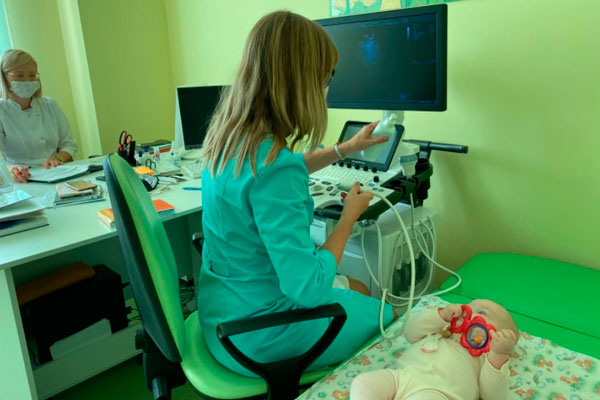 Детская больница Первоуральска получила стационарный УЗИ-аппарат производства «Дженерал электрик» Детская больница Первоуральска получила стационарный УЗИ-аппарат производства «Дженерал электрик»