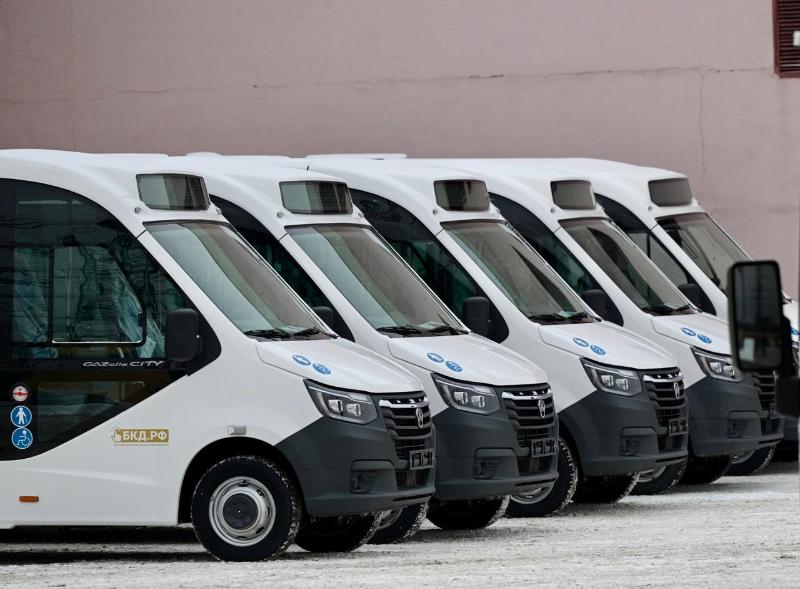 В Первоуральск летом поступят новые автобусы: Денис Паслер направил субсидии на обновление транспорта | Денис Паслер выделил 200 млн рублей на обновление автобусного парка муниципалитетов Среднего Урала В Первоуральск летом поступят новые автобусы: Денис Паслер направил субсидии на обновление транспорта | Денис Паслер выделил 200 млн рублей на обновление автобусного парка муниципалитетов Среднего Урала