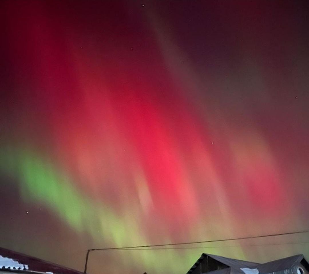 Жители Первоуральска увидели северное сияние