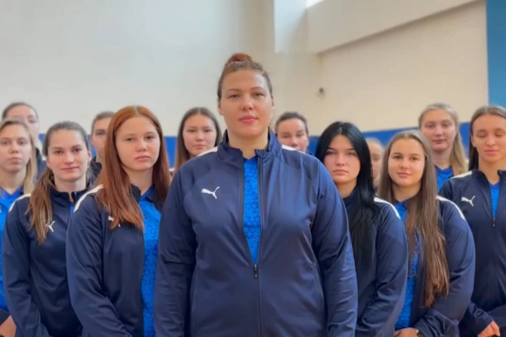 В Первоуральске прошел первый матч команды «Евразия» с противниками из Москвы | На Урале проходит второй тур игр чемпионата России по водному полу