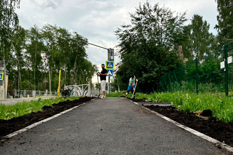 Глава Первоуральска об улучшениях в микрорайоне Динас: «Мы делаем город комфортным для всех жителей!» | Мэр Первоуральска Игорь Кабец оценил ремонт тротуаров и лестниц Глава Первоуральска об улучшениях в микрорайоне Динас: «Мы делаем город комфортным для всех жителей!» | Мэр Первоуральска Игорь Кабец оценил ремонт тротуаров и лестниц
