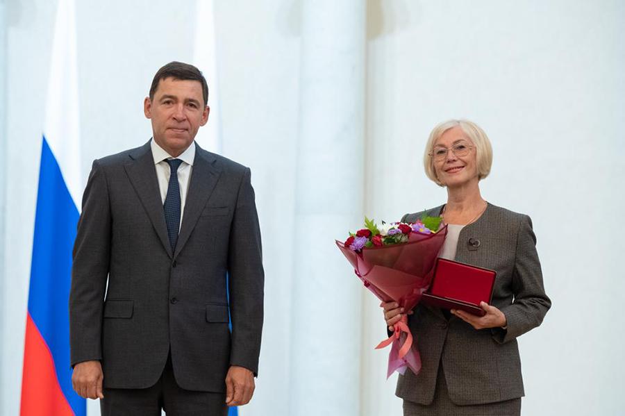 Медики Первоуральска получили государственные награды 