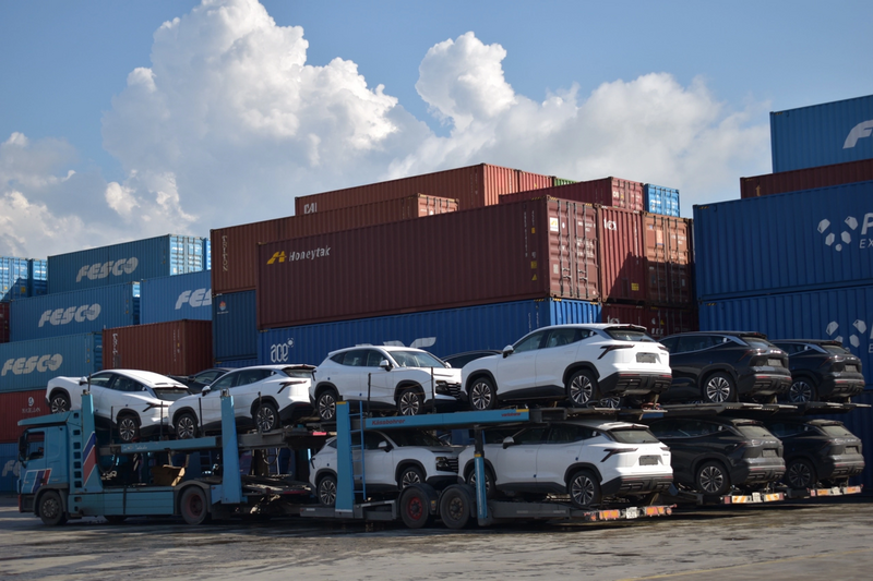 Количество китайских авто, прошедших через уральскую таможню, выросло в четыре раза | Через Урал стали в четыре раза чаще ввозить китайские машины Количество китайских авто, прошедших через уральскую таможню, выросло в четыре раза | Через Урал стали в четыре раза чаще ввозить китайские машины