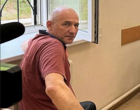 Жителю Екатеринбурга дали 3,6 года за оборот контрафактного алкоголя | В Екатеринбурге вынесли приговор местному жителю за незаконный оборот алкоголя