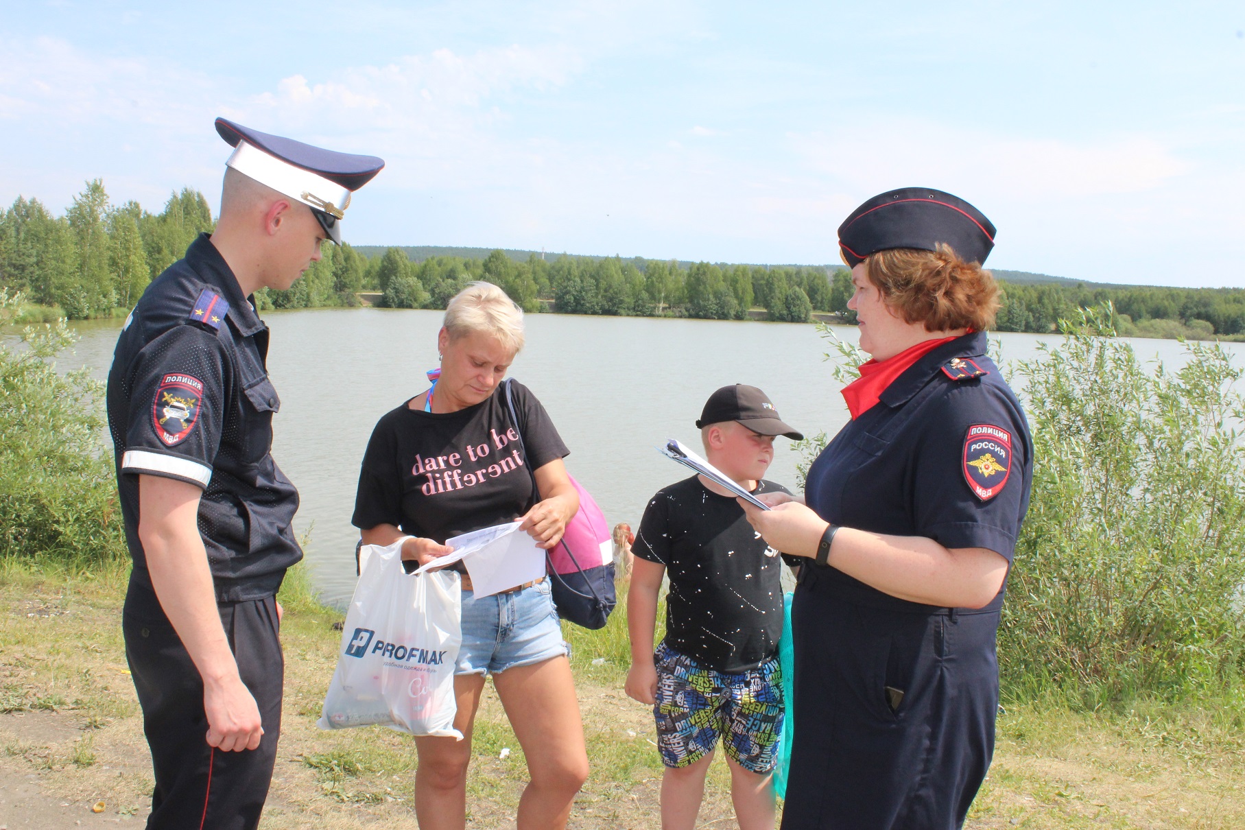 Полиция Первоуральска просит граждан соблюдать безопасность на воде Полиция Первоуральска просит граждан соблюдать безопасность на воде