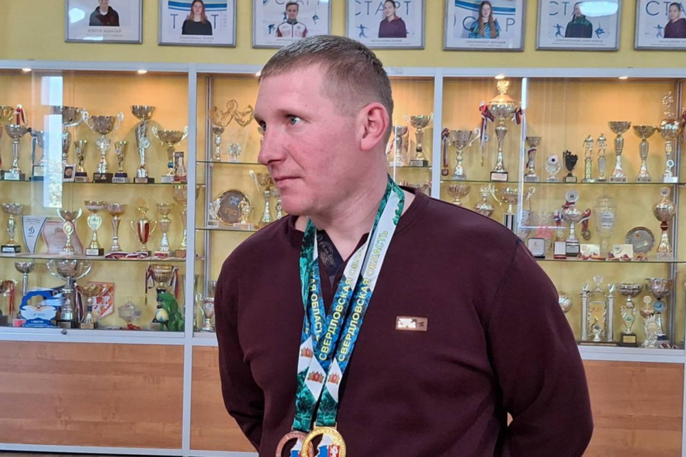 Потерял ногу в тяжелом бою: ветеран СВО из Первоуральска занимается активной спортивной жизнью  | На Урале, несмотря на проблемы со здоровьем, ветеран СВО занимается спортом 