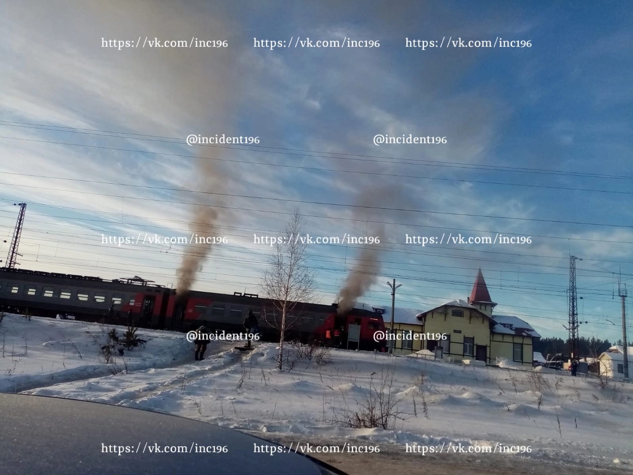 Под Первоуральском задымилась электричка