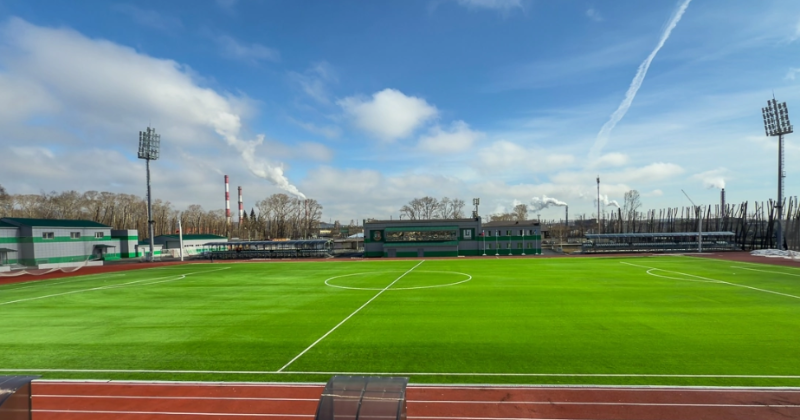 Первоуральцы смогут потренироваться с хоккеистами «Уральского Трубника»: на стадионе пройдет открытое мероприятие | «СКА-Уральский Трубник» проведёт в Первоуральске открытую тренировку с болельщиками