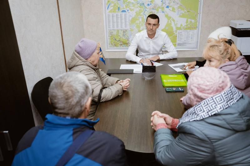 В Первоуральске жильцы домов пожаловались на обвалы стен | Первоуральцы пожаловались на ужасное состояние многоквартирных домов