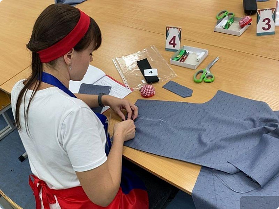 Швея из Первоуральска стала призером творческого конкурса | В Свердловской области подвели итоги швейного конкурса