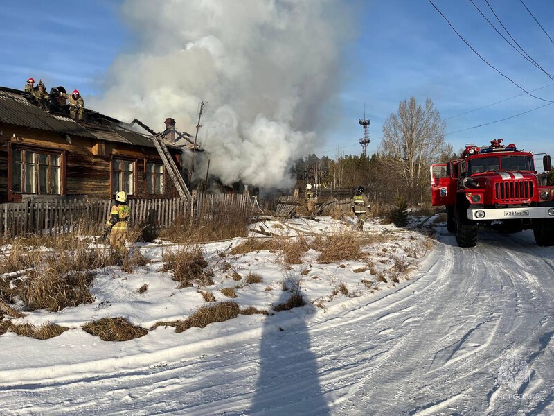 В Свердловской области за сутки потушили 20 пожаров | За сутки в Свердловской области ликвидировали 20 возгораний