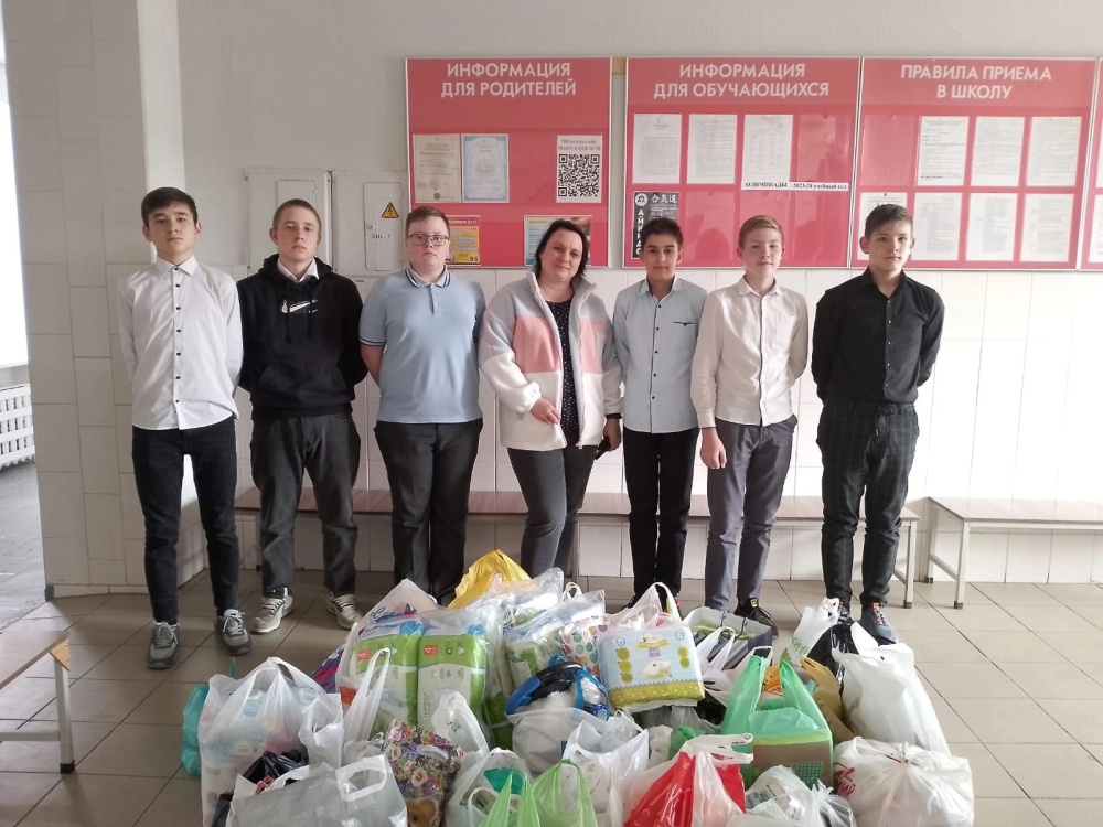 Школьники Первоуральска принесли радость будущим мамам в благотворительной акции | Обучающиеся школ Первоуральска приняли участие во Всероссийской Весенней неделе добра Школьники Первоуральска принесли радость будущим мамам в благотворительной акции | Обучающиеся школ Первоуральска приняли участие во Всероссийской Весенней неделе добра