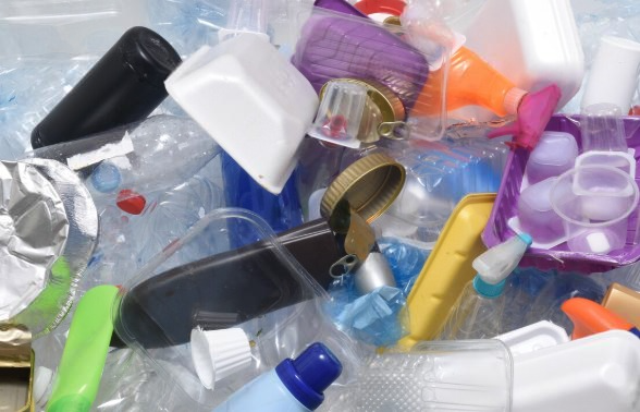 Американские ученые: микропластик в воздухе вызывает рак легких | Ученые из Сан-Франциско выявили связь микропластика с развитием рака легких