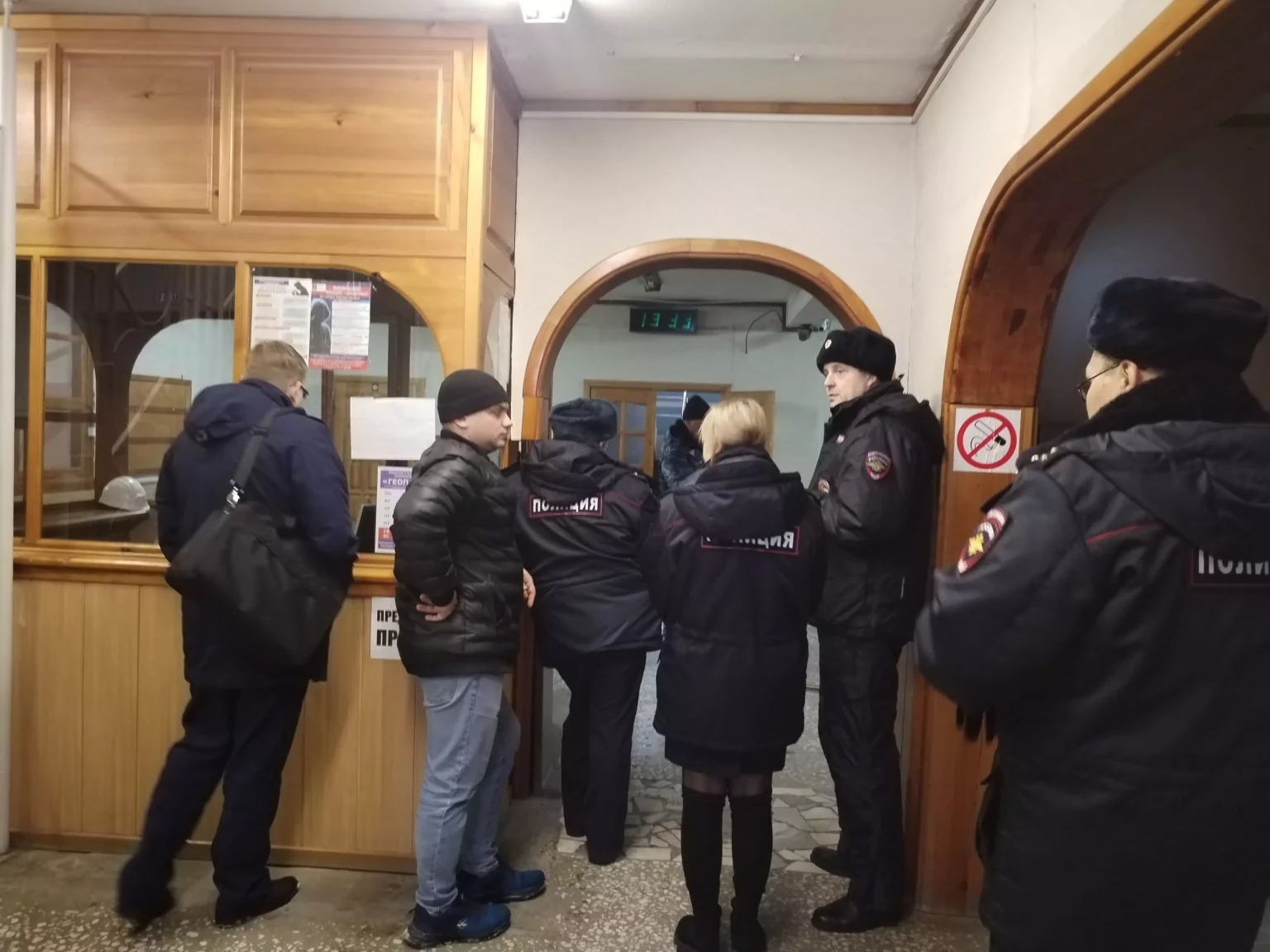 Полиция Первоуральска провела операцию по выявлению нелегальных мигрантов и их работодателей