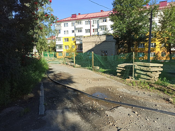 Коммунальщики Первоуральска не справились с обещанием закончить ремонт теплотрассы к сентябрю 