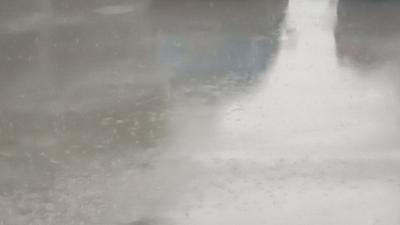 Первоуральск и окрестности накрыл проливной дождь Первоуральск и окрестности накрыл проливной дождь