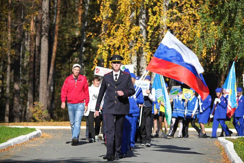 В Первоуральске прошло открытие регионального этапа Всероссийских соревнований | В Свердловской области стартовал региональный этап «Безопасного колеса»