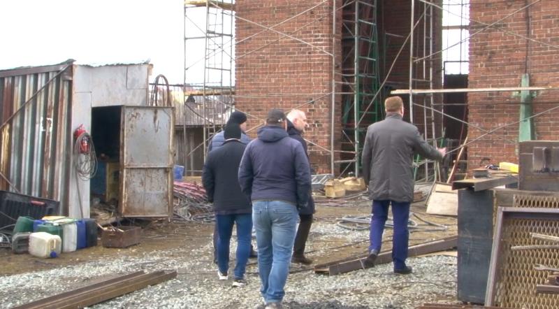 В Первоуральске стартовал ремонт плотины на Верхне-Шайтанском пруду: все работы планируют завершить до 2026 года | В Первоуральске начался капитальный ремонт плотины на Верхне-Шайтанском пруду  