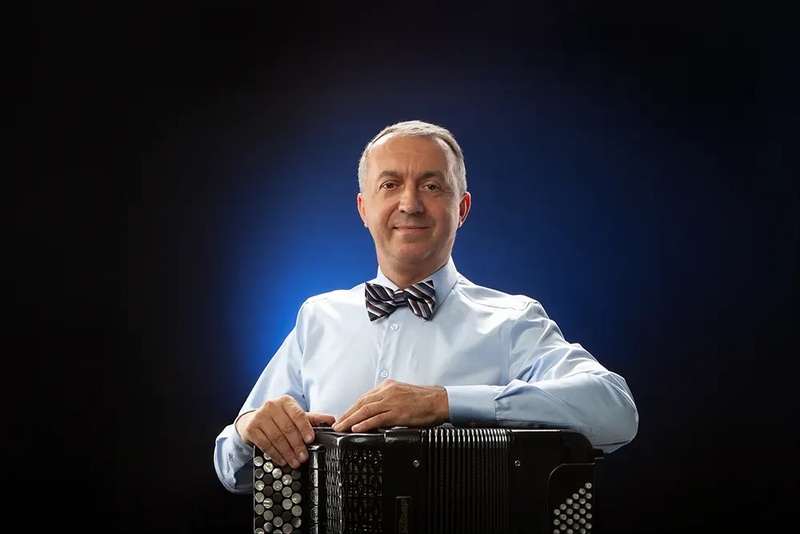 В столице Урала пройдет фестиваль баянистов | Фестиваль баянистов соберет исполнителей из разных городов в Екатеринбурге В столице Урала пройдет фестиваль баянистов | Фестиваль баянистов соберет исполнителей из разных городов в Екатеринбурге