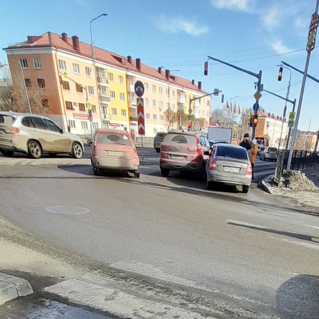 В центре Первоуральска за день случилось несколько ДТП