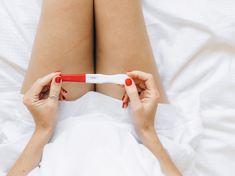 Женщины склонны к более позднему возрасту для рождения ребенка, а мужчины наоборот: опрос | Опрос показал, почему женщины предпочитают более поздний возраст для родов 