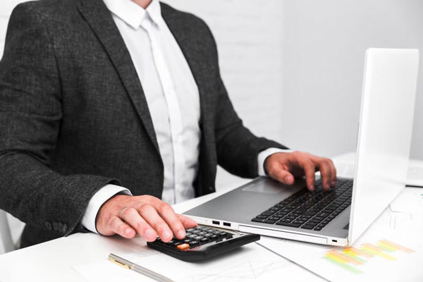 Жителей Первоуральска позвали в налоговую инспекцию на день открытых дверей