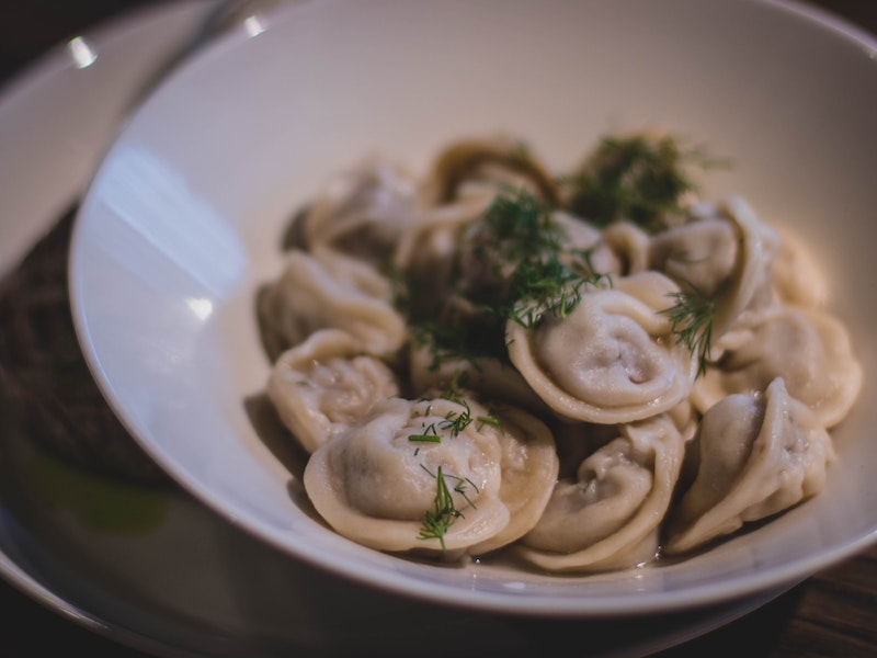 Врач рассказала, как избежать опасностей при покупке пельменей | Эндокринолог Гончарова рассказала можно ли отравиться магазинными пельменями Врач рассказала, как избежать опасностей при покупке пельменей | Эндокринолог Гончарова рассказала можно ли отравиться магазинными пельменями