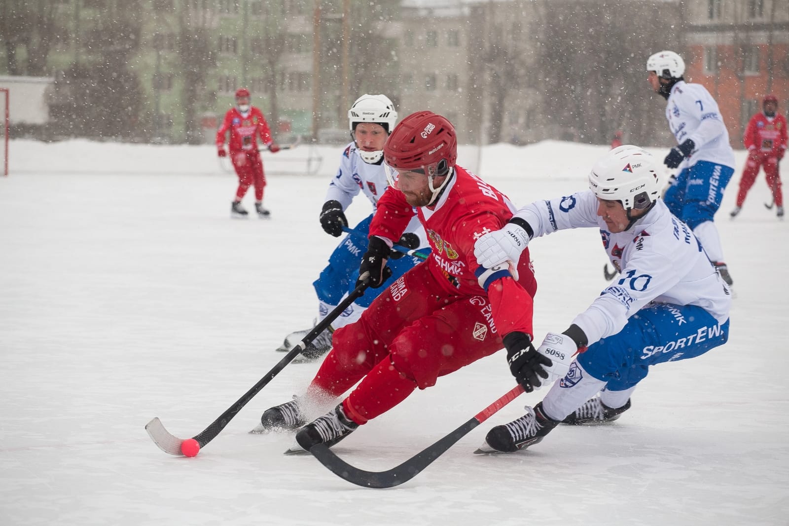 Третий перенос. «Трубник» еще один домашний матч проведет не в Первоуральске