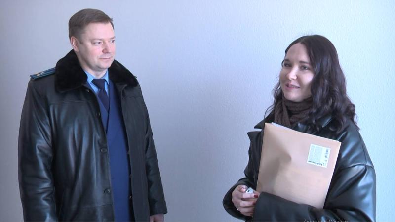 Прокуратура Екатеринбурга добилась получения квартир для детей-сирот | В Екатеринбурге по искам прокуратуры предоставили квартиры детям-сиротам