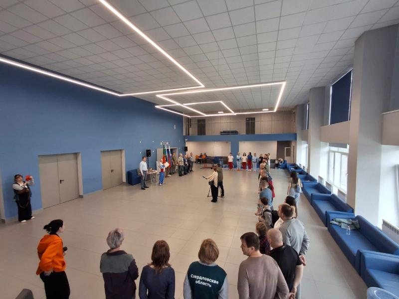 Первоуральцы показали себя на соревнованиях по пауэрлифтингу, стрельбе из электронного оружия и армрестлингу | В Первоуральске прошел муниципальный этап «Кубка защитников Отечества»  