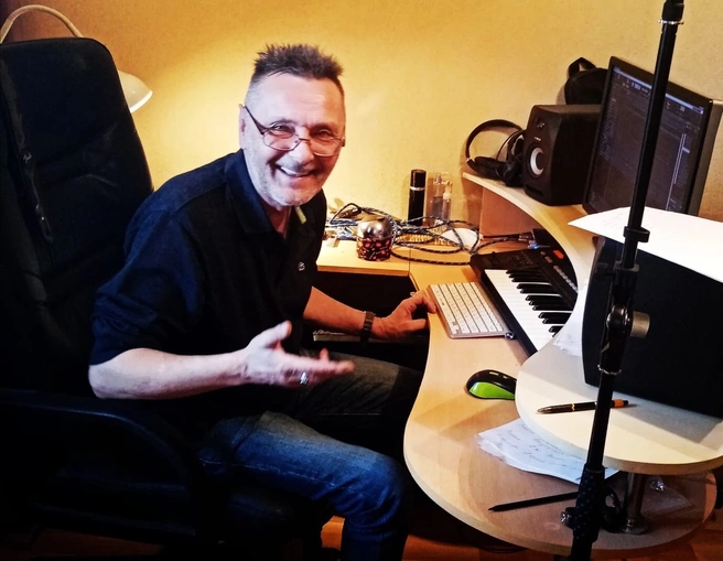 Ушел из жизни легенда уральской поп-сцены: скончался музыкант Артур Бушманов | На Урале скончался музыкант Артур Бушманов