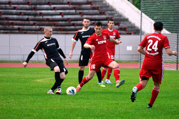 «ДИНУР» И «ТРУБПРОМ»: итоги 7-го тура