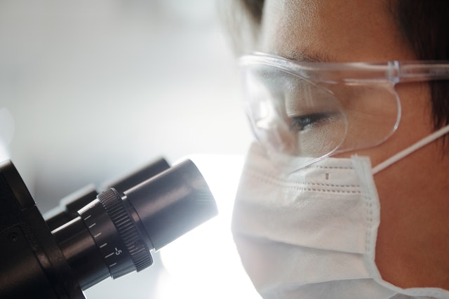 Выявлено 522 новых случая COVID-19 на Среднем Урале. +39 в Первоуральске