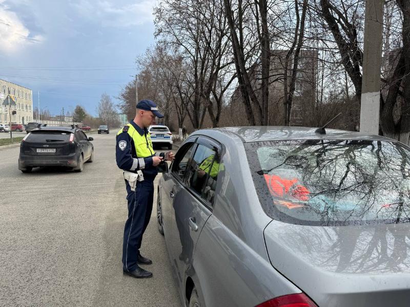 Один штраф за день: в Первоуральске прошел рейд «Ребенок – пассажир!» | В Первоуральске водителя оштрафовали на 3 тысячи рублей в ходе рейда