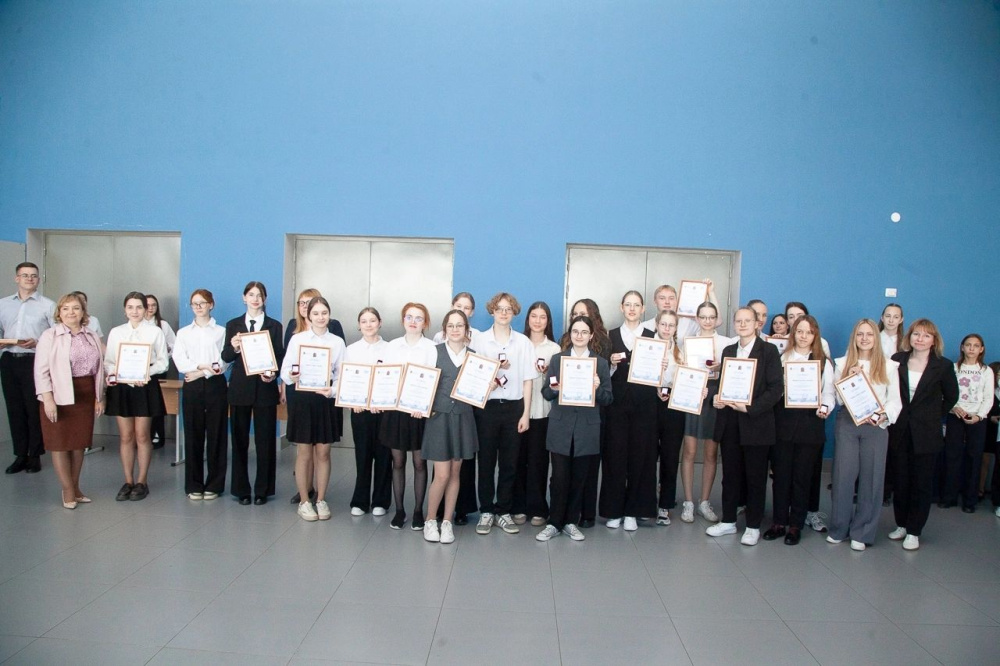 Церемония награждения "Одаренные дети" в Первоуральске: восхищение и гордость перед новыми талантами | В Первоуральске состоялась церемония награждения «Одаренные дети» Церемония награждения "Одаренные дети" в Первоуральске: восхищение и гордость перед новыми талантами | В Первоуральске состоялась церемония награждения «Одаренные дети»