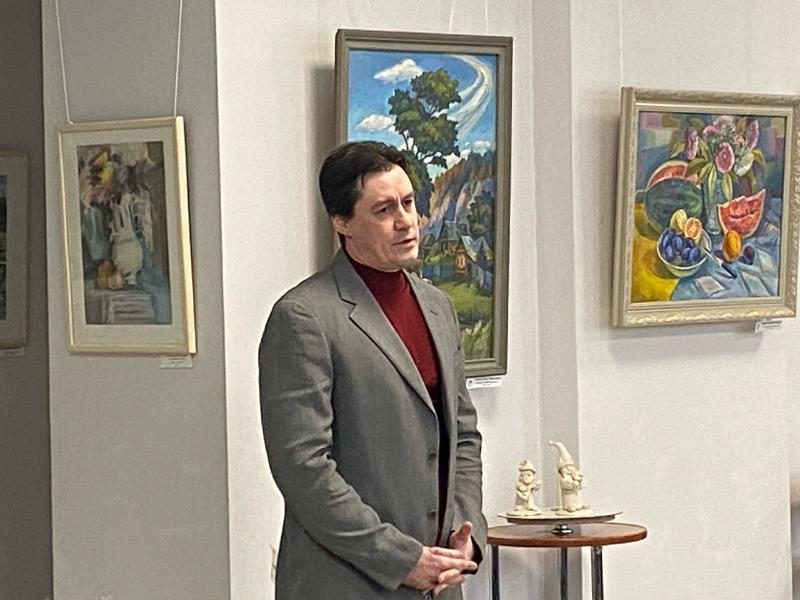 В Первоуральске на Динасе открылась выставка картин «Мужской взгляд» | В Первоуральске начала работу экспозиция «Мужской взгляд»