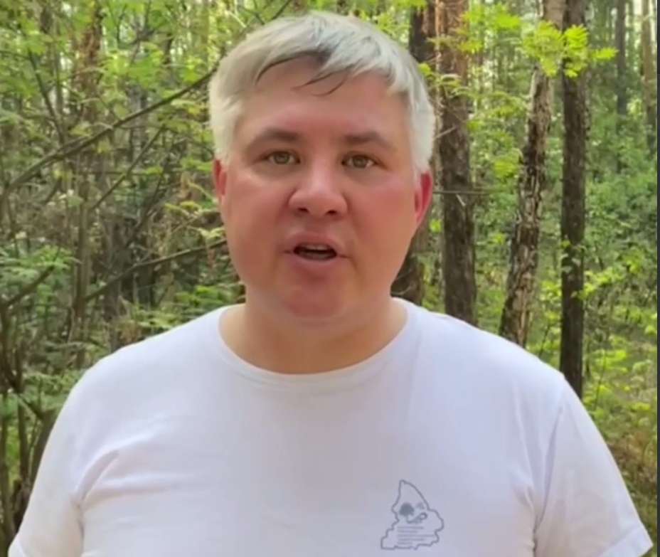 Глава свердловского минприроды просит граждан не посещать леса и любить Родину