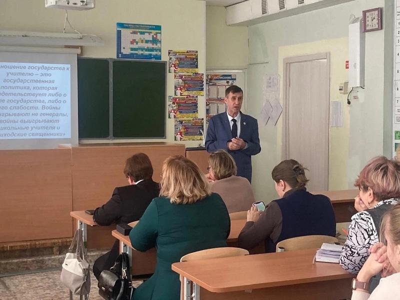 В школах Первоуральска прошли антитеррористические мероприятия | В Первоуральске прошло мероприятие «Скажи экстремизму – нет»