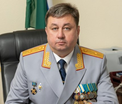 Жители Первоуральска смогут обратиться лично к Богдану Францишко: руководитель СК России проведет прием | Руководитель СК России по Свердловской области проведет выездной прием в Первоуральске  