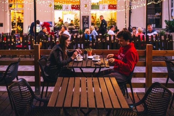 Диетолог рассказал, почему нельзя есть на ночь | Эксперт рассказал, чем опасны перекусы ночью Диетолог рассказал, почему нельзя есть на ночь | Эксперт рассказал, чем опасны перекусы ночью