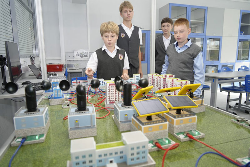 Роботы, дроны и 3D-моделирование: новые возможности для школьников Первоуральска | Лицей №21 Первоуральска оснастили современным оборудованием для инженерного образования